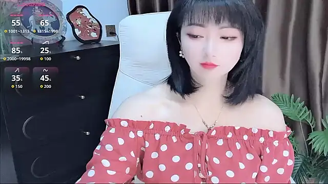 Snapshot of Ella99 chatting on 01-15-26, 11:02 Ella99 online show from 01-15-26, 11:02