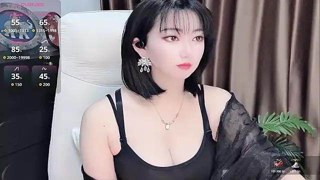 Snapshot of Ella99 chatting on 01-09-26, 02:18 Ella99 online show from 01-09-26, 02:18