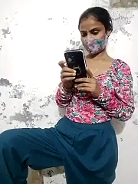 Snapshot of Soni_bhabhiji12 chatting on 11-02-25, 05:40 Soni bhabhiji12 online show from 11-02-25, 05:40