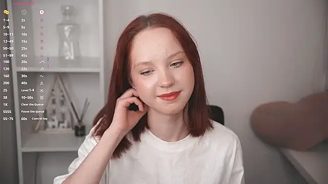 MaisieStarlight online show from 02-20-26, 05:59