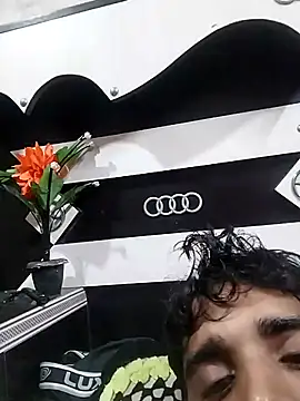 Hot-Couple26 online show from 11-18-25, 02:16