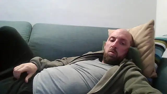 luca beech88 online show from 04-10-26, 07:10