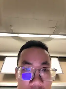 JadonZ 04263 online show from 11-03-25, 06:07