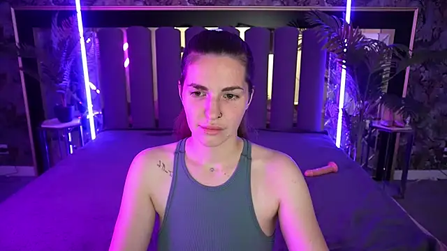 DanielaReign online show from 11-12-25, 01:48