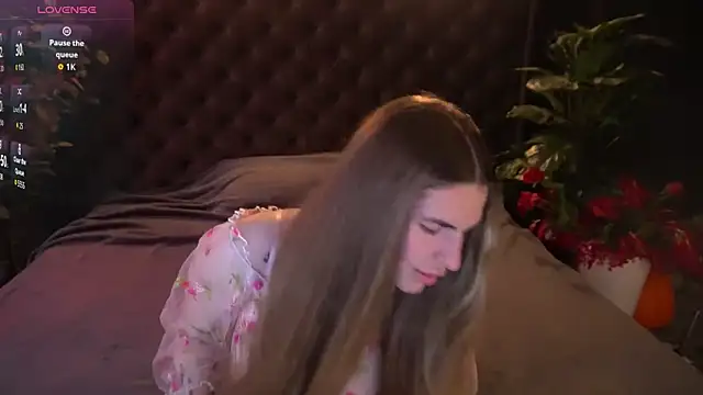 DanielaReign online show from 04-15-26, 01:15