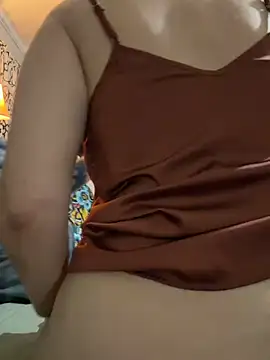 Snapshot of cubedmirror81 chatting on 02-23-26, 01:07 cubedmirror81 online show from 02-23-26, 01:07