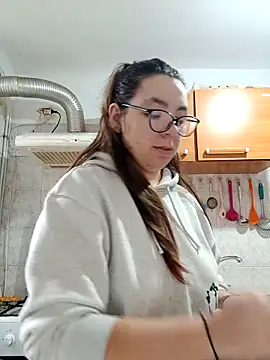 Baby Myla online show from 11-20-25, 08:37