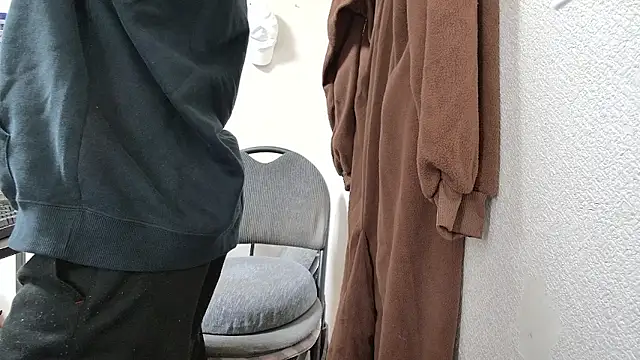 Snapshot of RYUTA_9911 chatting on 11-05-25, 03:31 RYUTA 9911 online show from 11-05-25, 03:31