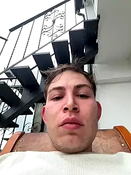 AlexanderBianchi2 online show from 12-19-25, 10:23