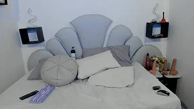 Emmily-sweet online show from 06-05-26, 10:37