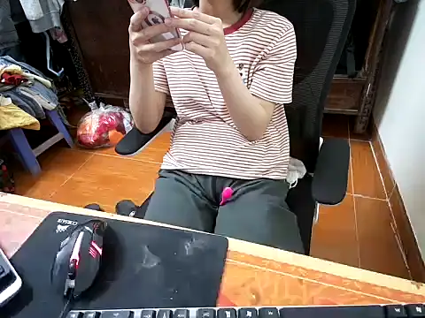 ---Lusi03--- online show from 04-02-26, 02:41