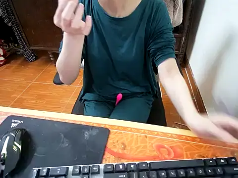 ---Lusi03--- online show from 02-21-26, 03:47