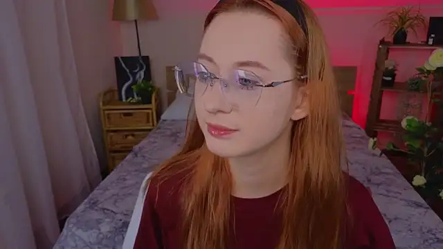 WICKEDEMBER online show from 04-10-26, 02:18