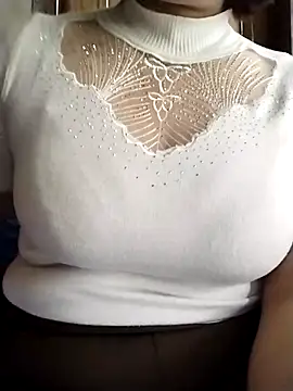 BeyeuCii99 online show from 11-23-25, 06:01