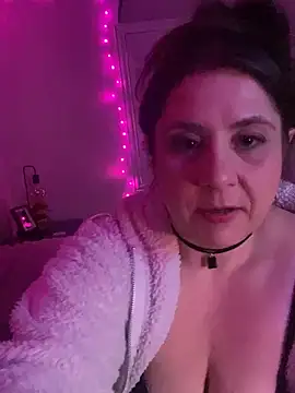 drippingwetaj online show from 11-22-25, 11:42