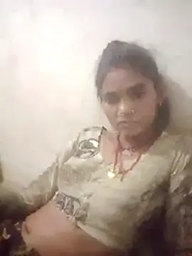 Jooli cuty online show from 11-07-25, 05:39