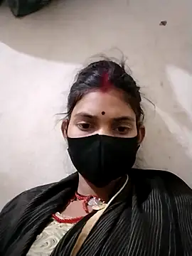 Jooli cuty online show from 12-22-25, 04:12