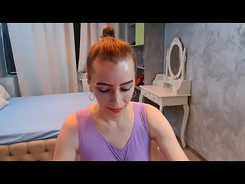 AnneDevrim online show from 11-06-25, 07:01