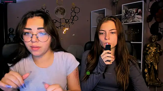 baby hotte online show from 11-18-25, 07:44