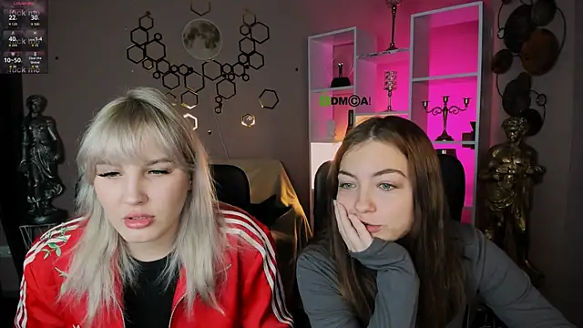 baby hotte online show from 12-17-25, 06:51