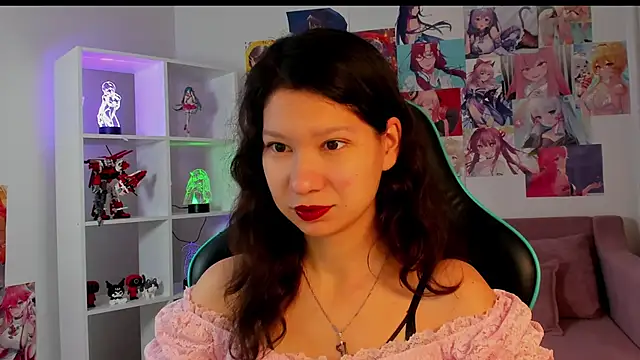 SaraDenars online show from 11-28-25, 05:18