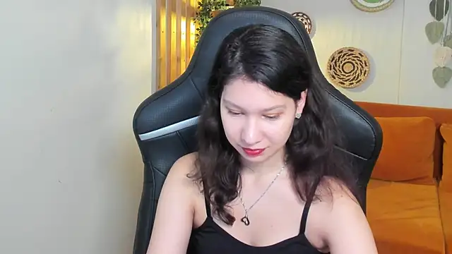 SaraDenars online show from 11-10-25, 05:12