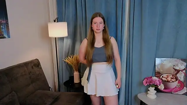 MowasaBritten online show from 12-17-25, 03:17