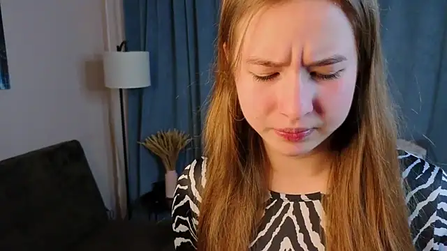 MowasaBritten online show from 12-18-25, 03:27