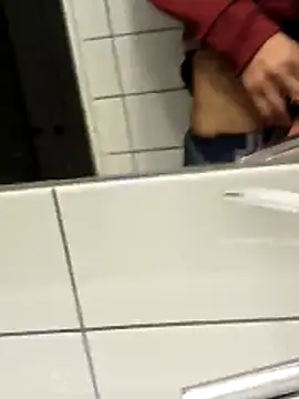 Snapshot of Camiin20 chatting on 02-01-26, 03:54 Camiin20 online show from 02-01-26, 03:54