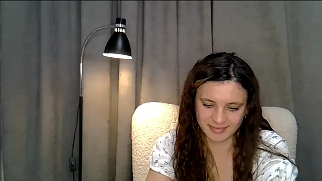 KiraHoney online show from 05-29-26, 01:39