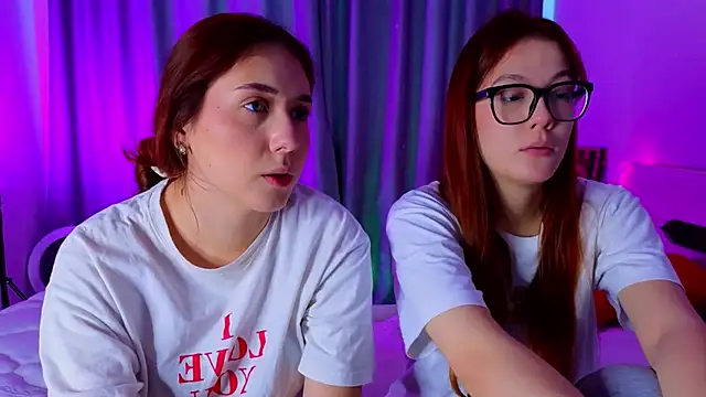 Snapshot of MargaretMorris chatting on 01-15-26, 07:45 MargaretMorris online show from 01-15-26, 07:45