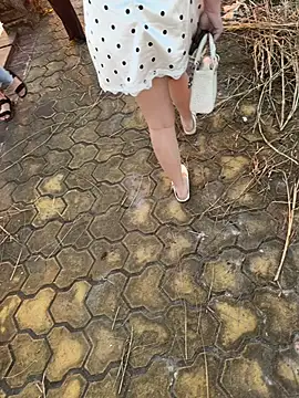 jingjing zhibo online show from 11-09-25, 10:19