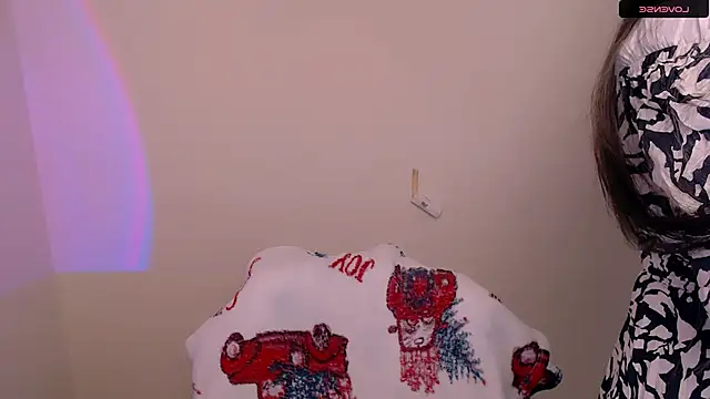 AlinaDoll  online show from 04-22-26, 07:26