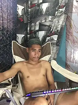 Snapshot of mrsexyteens chatting on 02-05-26, 04:52 mrsexyteens online show from 02-05-26, 04:52