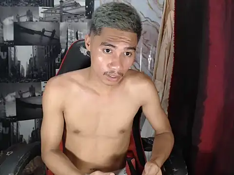 Snapshot of mrsexyteens chatting on 02-12-26, 04:34 mrsexyteens online show from 02-12-26, 04:34