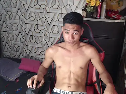 mrsexyteens online show from 11-14-25, 05:33