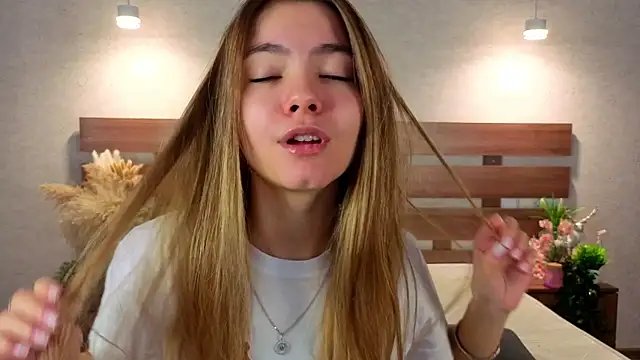 MargieDavidson online show from 02-10-26, 08:46