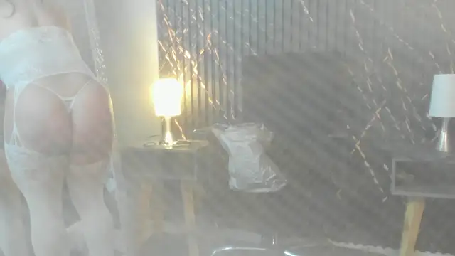 Snapshot of clara_heat chatting on 05-20-26, 05:32 clara heat online show from 05-20-26, 05:32