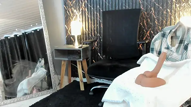 Snapshot of clara_heat chatting on 06-02-26, 07:25 clara heat online show from 06-02-26, 07:25