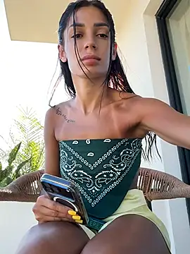 Snapshot of VickyM99 chatting on 07-08-26, 05:30 VickyM99 online show from 07-08-26, 05:30