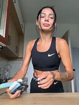 VickyM99 online show from 05-20-26, 02:47