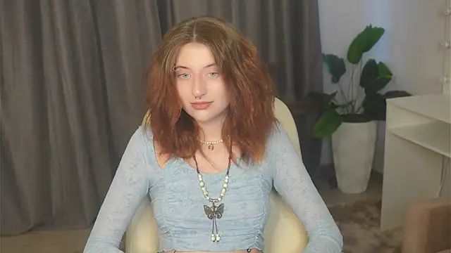 Snapshot of EmmalineNasir chatting on 11-05-25, 09:12 EmmalineNasir online show from 11-05-25, 09:12