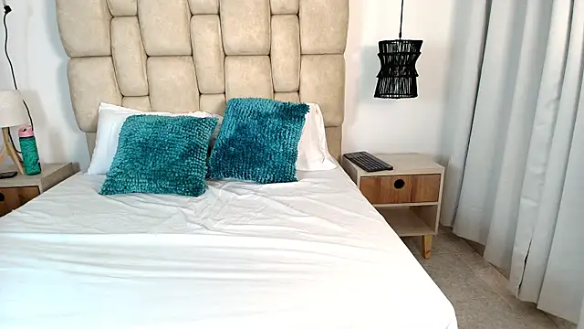 KimberlyFox t online show from 11-05-25, 12:30