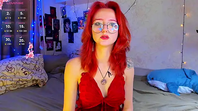 DragonflyLiza online show from 12-05-25, 12:26