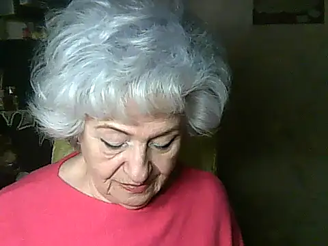 ValeriaKroww online show from 04-10-26, 06:04