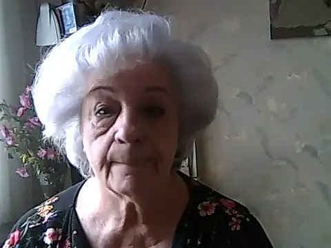 ValeriaKroww online show from 11-15-25, 08:51