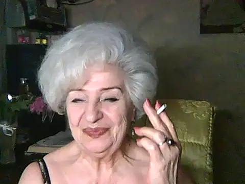 Snapshot of ValeriaKroww chatting on 06-14-26, 05:03 ValeriaKroww online show from 06-14-26, 05:03