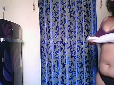 Mathi cam online show from 02-26-26, 05:29