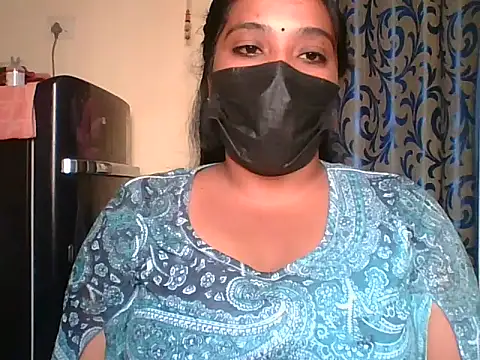 Snapshot of Mathi_cam chatting on 03-23-26, 09:42 Mathi cam online show from 03-23-26, 09:42