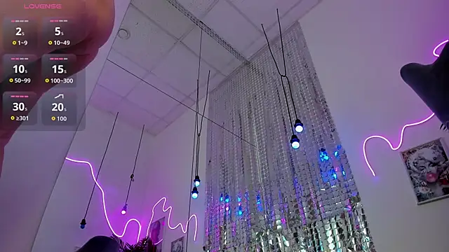 melanie neal online show from 11-30-25, 08:53